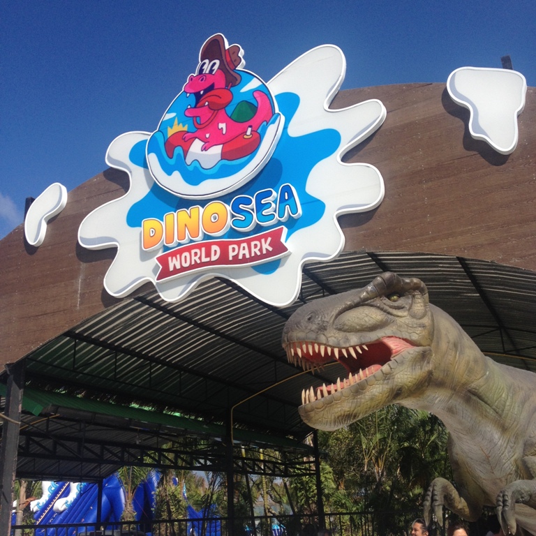 Dinosea World Park/Kata Diving Service04